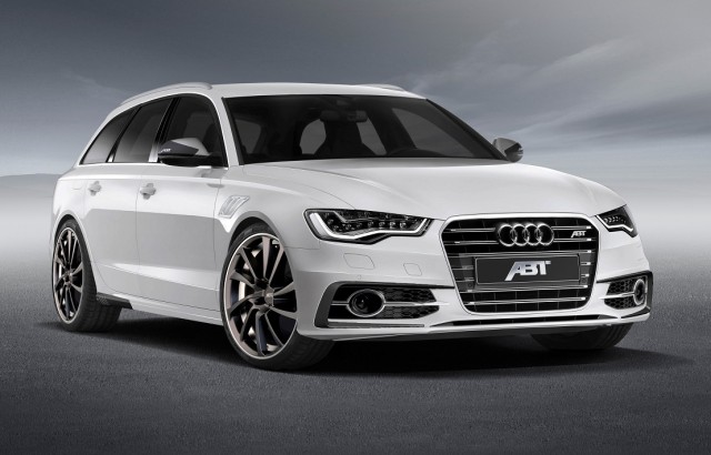 2013 Audi ABT AS6-R Avant Racer-1.jpg
